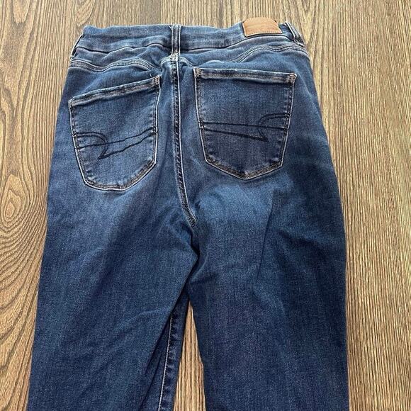 American Eagle Skinny Jeans High Rise Next Level Stretch Medium Wash Blue Size 4 - Picture 11 of 11
